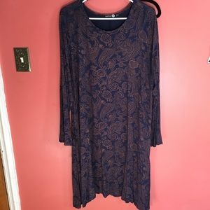 Boohoo Plus Paisley Print Shift Dress